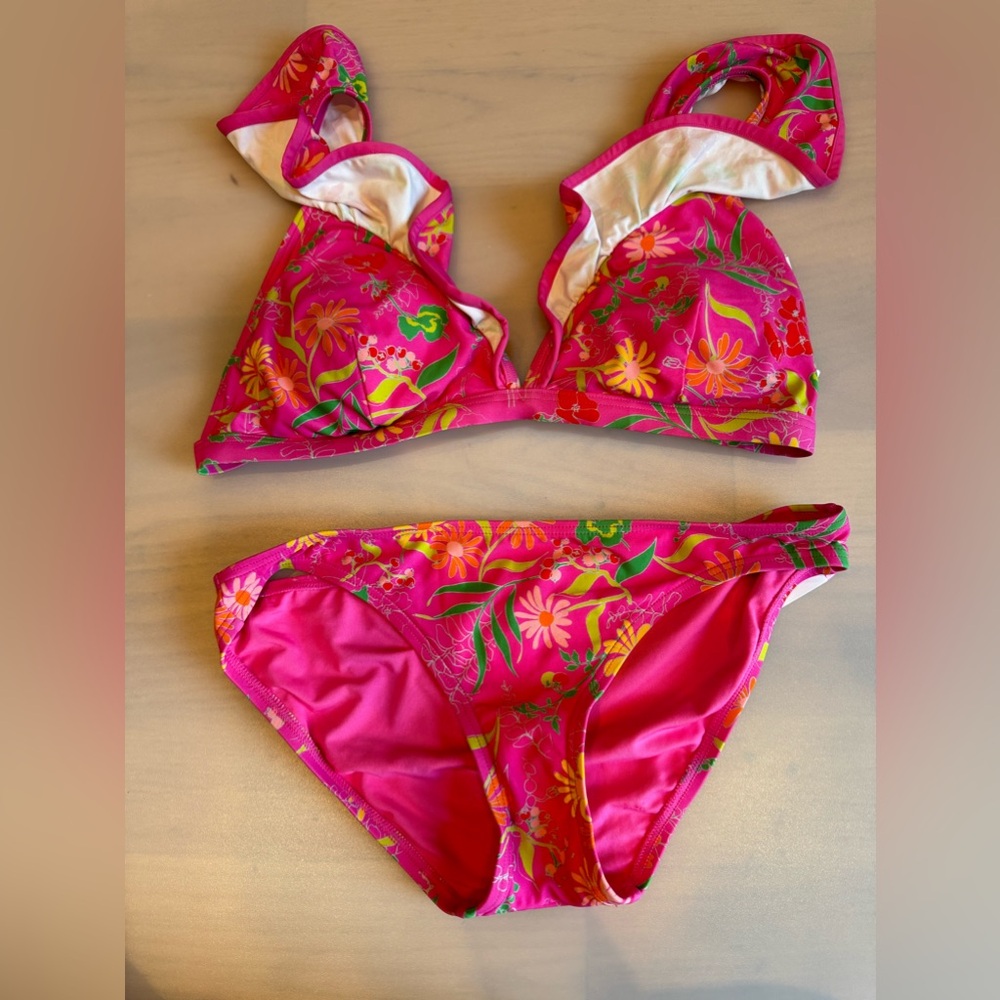 Kate Spade Floral Pink Ruffled Bikini Top Size Large With Medium Bottoms Summer
